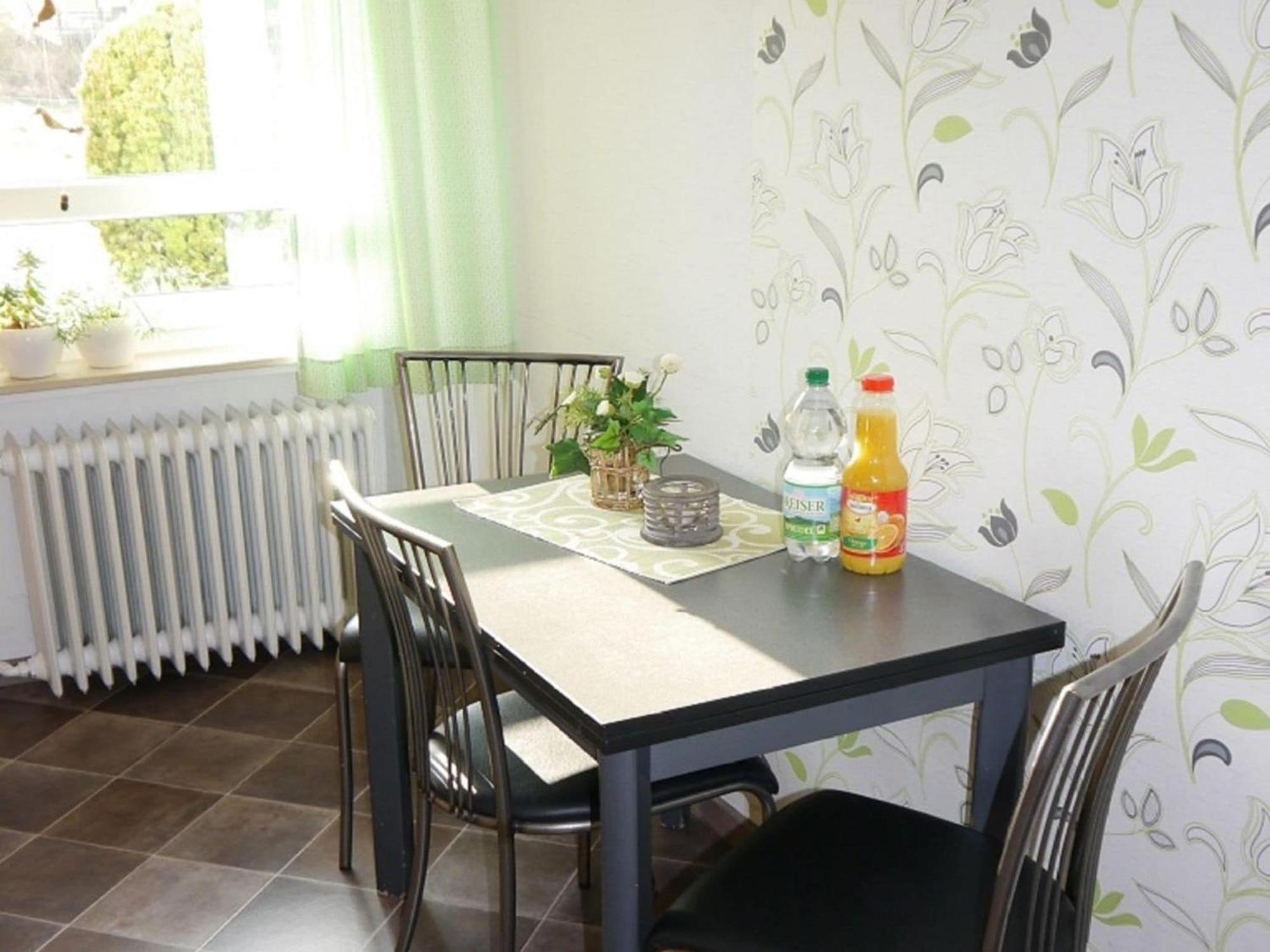 Apartment In Niederehe Near The Forest Üxheim エクステリア 写真
